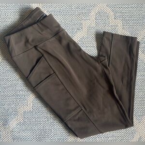 Carhartt Fitted Brown Pants